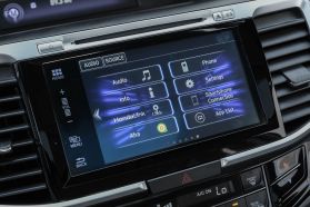 2017 Honda Accord - Image 34