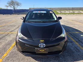 2017 Toyota Prius - Image 2