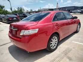 2011 TOYOTA CAMRY SEDAN 4-CYL, HYBRID, 2.4 LITER HYBRID SEDAN 4D