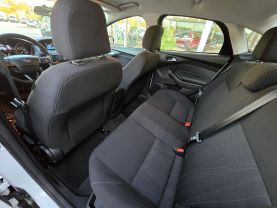 2017 Ford Focusse Sedan 4d - Image 14