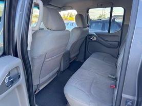 2017 NISSAN FRONTIER CREW CAB