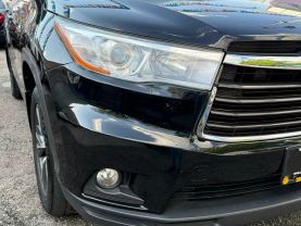 2016 TOYOTA HIGHLANDER SUV V6, 3.5 LITER XLE SPORT UTILITY 4D