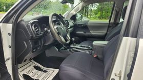 2018 Toyota Tacoma Double Cab - Image 7