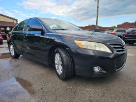 2011 TOYOTA CAMRY