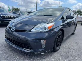 2013 TOYOTA PRIUS HATCHBACK 4-CYL, HYBRID, 1.8 LITER ONE HATCHBACK 4D