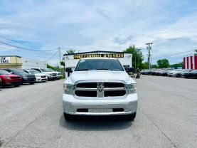2020 RAM 1500 CLASSIC CREW CAB PICKUP V8, HEMI, 5.7 LITER TRADESMAN PICKUP 4D 5 1/2 FT