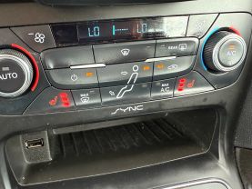 2015 FORD FOCUS