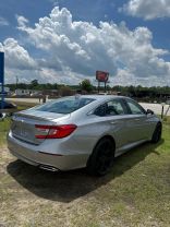 2019 HONDA ACCORD