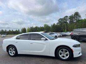2019 Dodge Charger Sxt Sedan 4d - Image 8