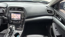 2017 Nissan Maxima - Image 34