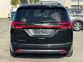2022 CHRYSLER PACIFICA VAN V6, 3.6 LITER TOURING L VAN 4D
