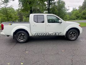2016 NISSAN FRONTIER CREW CAB PICKUP V6, 4.0 LITER PRO-4X PICKUP 4D 5 FT