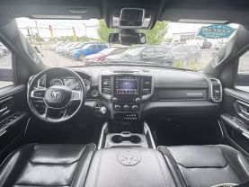 2020 RAM 1500 CREW CAB PICKUP V8, HEMI, 5.7 LITER LARAMIE PICKUP 4D 5 1/2 FT