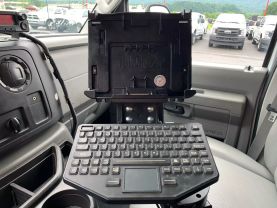 2013 FORD E350 SUPER DUTY 34FT BUCKET VAN VERSALIFT VANTEL29N BUCKET TRUCKS V8, FLEX FUEL, 5.4 LITER VAN 3D - Eddies Auto Sales