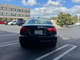 2012 VOLKSWAGEN JETTA - 5-CYL, PZEV, 2.5 LITER 2.5L SE SEDAN 4D
