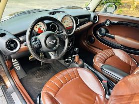 2011 MINI CLUBMAN HATCHBACK 4-CYL, TURBO, 1.6 LITER COOPER S HATCHBACK 3D