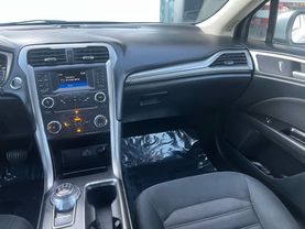 2017 FORD FUSION SEDAN 4-CYL, 2.5 LITER SE SEDAN 4D