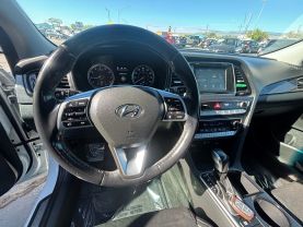 2019 HYUNDAI SONATA SEDAN 4-CYL, SULEV, 2.4 LITER LIMITED SEDAN 4D