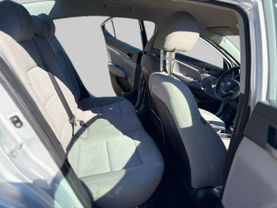 2018 HYUNDAI ELANTRA SEDAN 4-CYL, SULEV, 2.0 LITER SE SEDAN 4D