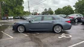 2019 Toyota Avalon - Image 8