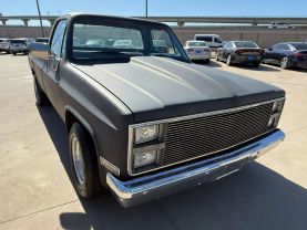 1984 CHEVROLET C/K10 PICKUP - SILVERADO REG CAB