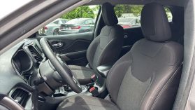 2019 Jeep Cherokee - Image 15