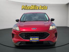 2021 FORD ESCAPE SUV 4-CYL, HYBRID, 2.5 LITER SE HYBRID SPORT UTILITY 4D