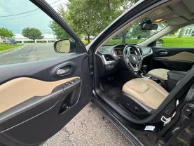 2016 JEEP CHEROKEE SUV V6, 3.2 LITER LIMITED SPORT UTILITY 4D