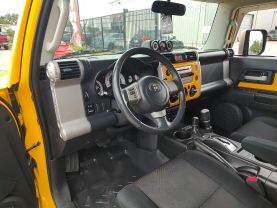 2007 TOYOTA FJ CRUISER SUV V6, 4.0 LITER SPORT UTILITY 2D