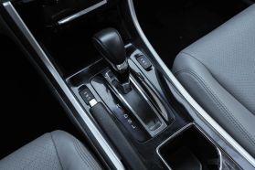 2017 Honda Accord - Image 26