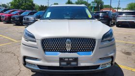 2020 Lincoln Aviator - Image 2