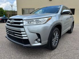 2018 TOYOTA HIGHLANDER SUV V6, 3.5 LITER XLE SPORT UTILITY 4D