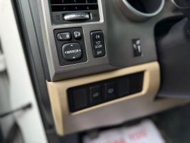 2015 TOYOTA SEQUOIA SUV V8, 5.7 LITER LIMITED SPORT UTILITY 4D