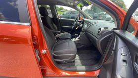 2015 Chevrolet Trax Lt Sport Utility 4d - Image 19
