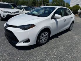 2017 TOYOTA COROLLA