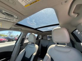 2017 JEEP COMPASS SUV 4-CYL, MULTIAIR, 2.4 LITER ALL NEW LIMITED SPORT UTILITY 4D