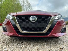 2022 NISSAN ALTIMA SEDAN 4-CYL, 2.5 LITER 2.5 SR SEDAN 4D at T&T Repairables - used car dealership in Spencer, Indiana.