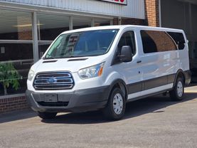 2015 Ford Transit 350 Wagonxlt W/low Roof W/60/40 Side Door Van 3d - Image 5