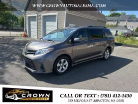 2018 TOYOTA SIENNA VAN V6, 3.5 LITER LE MINIVAN 4D