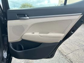2017 HYUNDAI ELANTRA SEDAN 4-CYL, 2.0 LITER SE SEDAN 4D