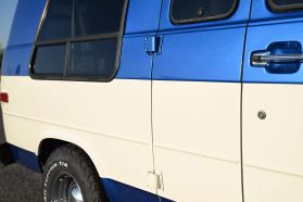 1994 GMC VANDURA 2500 VAN V8, 5.7 LITER VAN