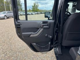 2016 JEEP WRANGLER SUV V6, 3.6 LITER UNLIMITED SPORT SUV 4D