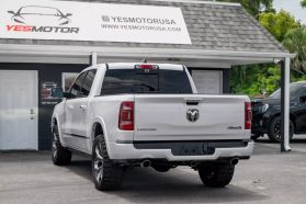 2019 RAM 1500 CREW CAB PICKUP V8, HEMI, 5.7 LITER LIMITED PICKUP 4D 5 1/2 FT