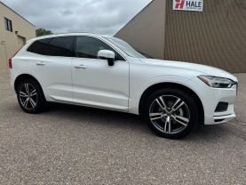 2020 VOLVO XC60 SUV 4-CYL, DRIVE-E, TURBO, 2.0 LITER T5 MOMENTUM SPORT UTILITY 4D
