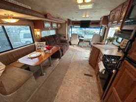 Used 2006 GEORGETOWN BY FOREST RIVER SE SERIES - - 350DS FORD - LA Auto Star located in Virginia Beach, VA