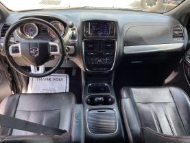2019 DODGE GRAND CARAVAN PASSENGER PASSENGER V6, FLEX FUEL, 3.6 LITER GT MINIVAN 4D at Motors On Wheels - used car dealership in Houston, Texas.