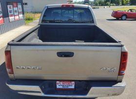 2004 DODGE RAM 1500 QUAD CAB PICKUP V8, HEMI, 5.7 LITER ST PICKUP 4D 8 FT