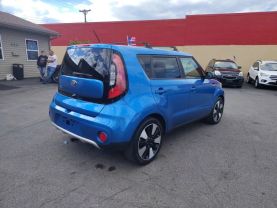 2017 KIA SOUL WAGON 4-CYL, 2.0 LITER + WAGON 4D