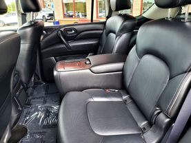 2022 INFINITI QX80 SUV V8, 5.6 LITER LUXE SPORT UTILITY 4D