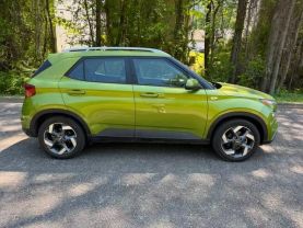 2021 HYUNDAI VENUE SUV 4-CYL, 1.6 LITER SEL SPORT UTILITY 4D